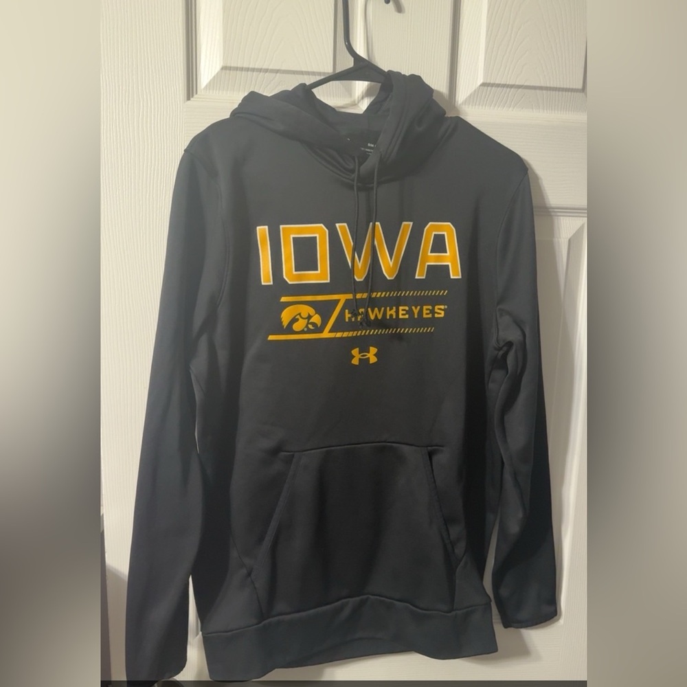 Under Armour Black and Yellow Iowa Hoodie